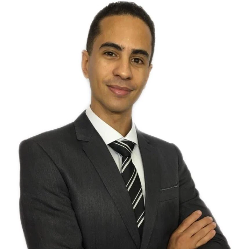 Foto de Diogo Sales, autor do e-book Power BI Edição Arcana